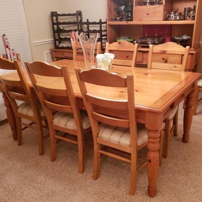 Dining Table (8) Chairs