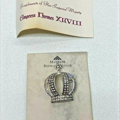 https://www.ebay.com/itm/125319140549	OL1004 Krewe of Hermes RUSSIAN NUPTUAL PIN WITH RHINSTONES King's Favor		Auction 	 Starts...