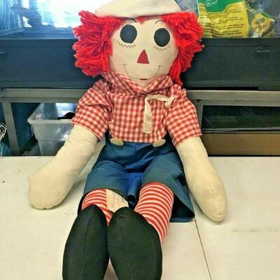 https://www.ebay.com/itm/115384641430	OL7010 Vintage Large Raggedy Andy Doll LOCAL PICKUP		BIN	 $19.99 
