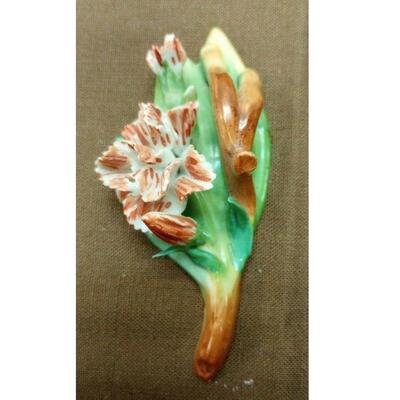 https://www.ebay.com/itm/115365135333	JK3016 VINTAGE GERMAN FLOWERS & LEAF CERAMIC FIGURINE dresden porcelain		BIN	 $19.99 
