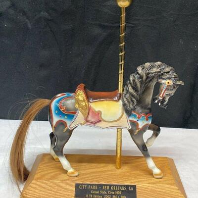 https://www.ebay.com/itm/125315766168	LB1021 COLLECTIBLE NEW ORLEANS CITY PARK CAROUSEL HORSE 