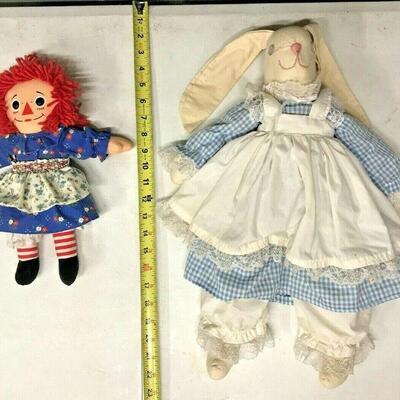 https://www.ebay.com/itm/125315766171	OL7012 Vintage Raggedy Anne and Bunny Dolls LOCAL PICKUP		BIN	 $19.99 
