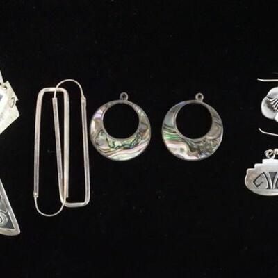 1009	6 PAIRS STERLING SILVER EARRINGS, TOTAL APPROXIMATE WEIGHT INCLUDING STONES 1.325 OZT
