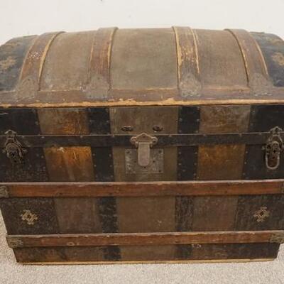 1059	DOME TOP VICTORIAN TRUNK W/INSERT & LITHO, HANDLES MISSING, 32 1/2 IN X 20 1/4 IN X 26 IN HIGH
