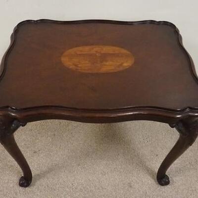 1095	SMALL INLAID TABLE, CARVING ON THE LEGS, 26 IN X 20 IN X 21 1/2 IN HIGH
