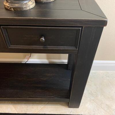 Console Table w/4 Drawers 64