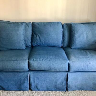 Queen size sleeper sofa $250
82 X 35 X 24"