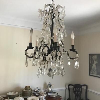 Antique French crystal chandelier $850
20 X 28