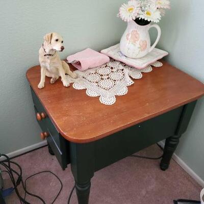 #5008 â€¢ Dog Statue, End Table, and more