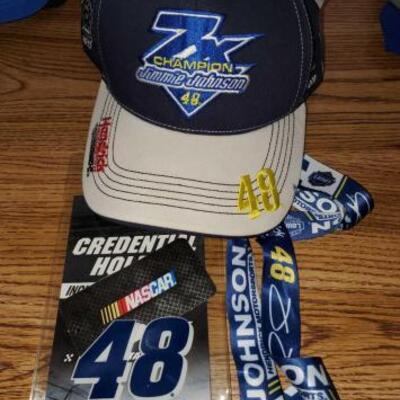 #952 â€¢ Jimmie Johnson Nascar Cup series Hat and credential holder