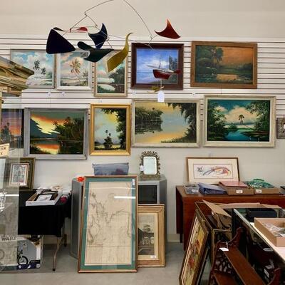 Estate sale photo