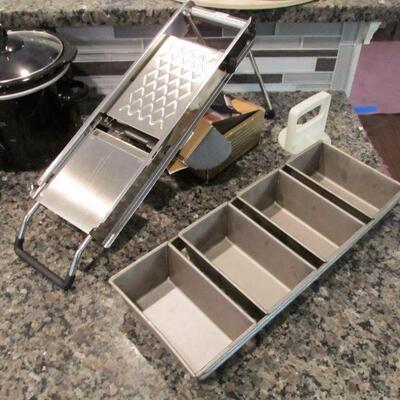 LaMandoline French Slicer & Food Service Professional Bread pan