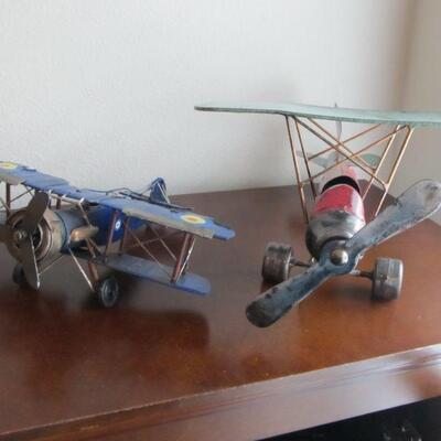 Some fun decorative model airplanes