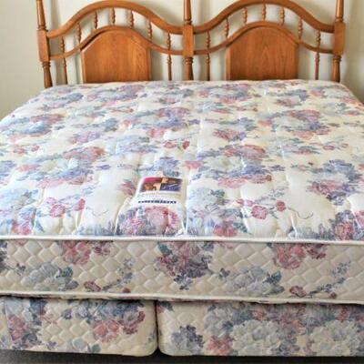 Nice King Size bed and box springs with Oak Headboard.