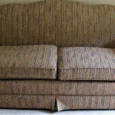 Versatile, Thomasville tweed sofa is in excellent condition.