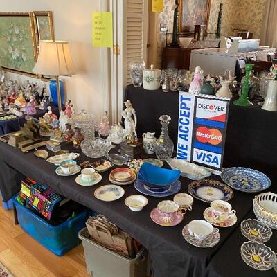 Estate sale photo
