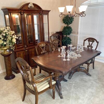 Dining Table w/6 Chairs (1 Leaf) and China Cabinet                                       Table measures 42