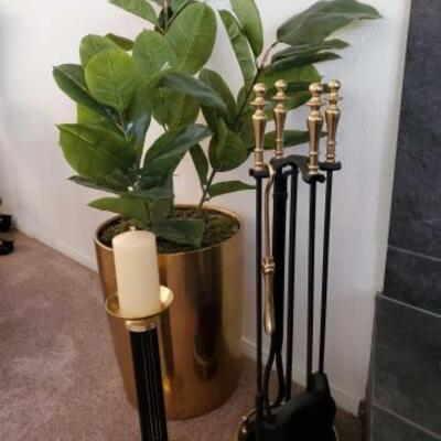 1018	

Fireplace Tools, Decorative Cand Stick, And Large Artifical Plant
Fireplace Tools, Decorative Cand Stick, And Large Artifical Plant