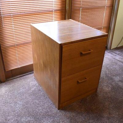 2 Drawer File Cabinet with Key