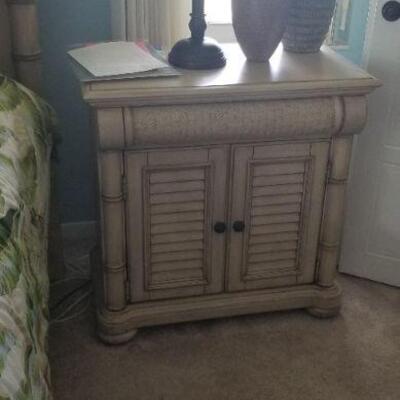 Nightstand matches bed