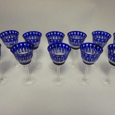 1040	12 COBALT BLUE CUT TO CLEAR KING LOUIS WINE GLASSES, 4 1/8 X 8 1/8 HIGH
