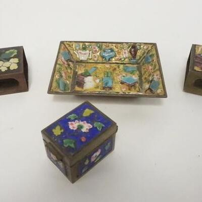 1096	4 PIECE GROUP OF CLOISONNE INCLUDING STAMP BOX, MATCHING HOLDER, & SMALL TRAY
