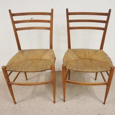 1092	PETITE SHAKER STYLE RUSH SEAT SIDE CHAIRS, MATCHED SET
