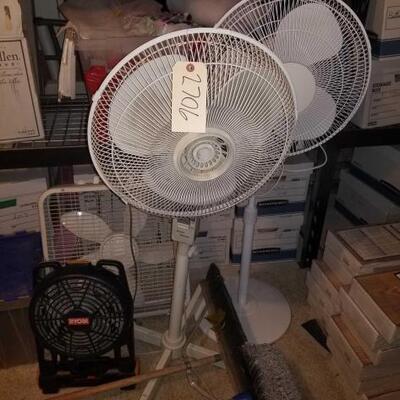2706	

Four Fans And Four Brooms
Fan Sizes Ranging From: 17.5