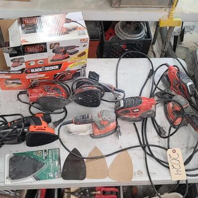 2024	

Seven Black Decker Detail Sanders And Seven Sanding Sheets
Table Not Included!! Surrounding Items Not Included!!