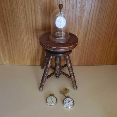 1108	

3 Pocket Watches And Mini Stool
Stool Measures Approx: 5