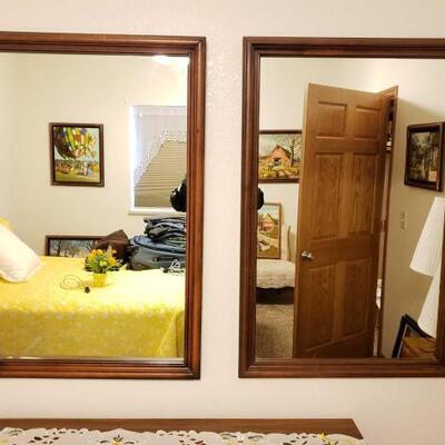 1200	

2 Mirrors
Measuring Approx: 27.5