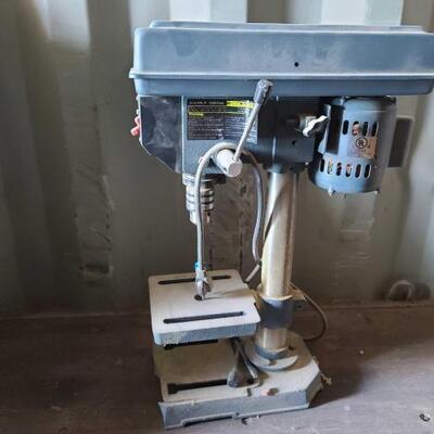 3112	

Central Machinery Drill Press
Central Machinery Drill Press
