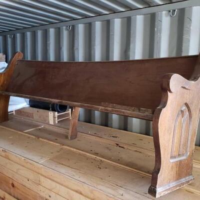 3126	

Curved Church Pew
Measures Approx: 96.5