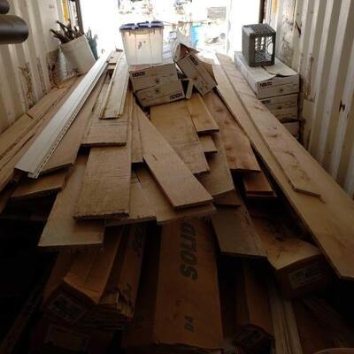 3438	

Wood & House Siding
Wood Planks & Scrap Wood Sizes Range From: 46