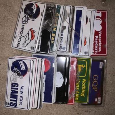 2720	

Decorative License Plates
NFL, John Deere, Pepsi, Coke, And More