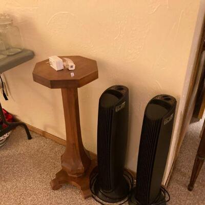 Speakers & plant stand