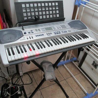 Casio karaoke keyboard