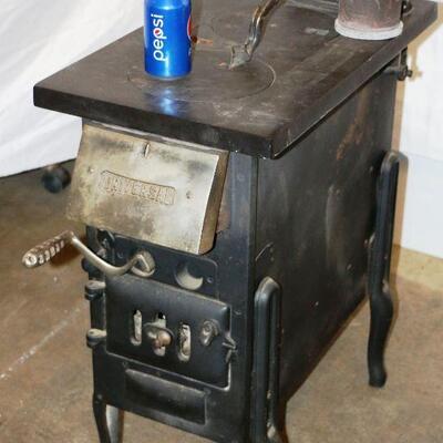 Antique Working Condition Cast Iron Kitchen Stove