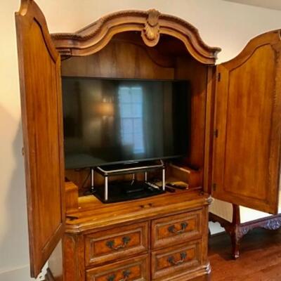 Drexel Heritage TV Cabinet Armoire 91â€ H, 56â€ W, 28â€ D. $800 