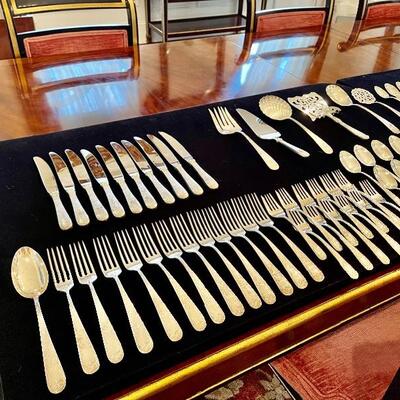Kirk steiff sterling set old maryland Engraved 78 pieces $3,850 (Firm Price) 4,458 Grams  