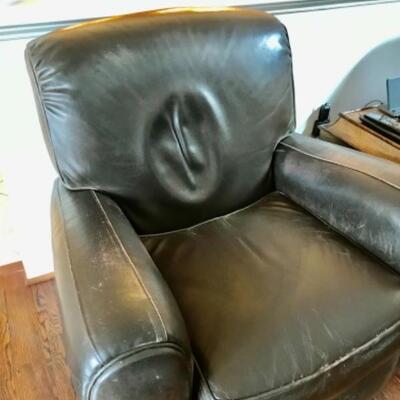 Bradington Young Leather Reclining Chairs 36 1/4