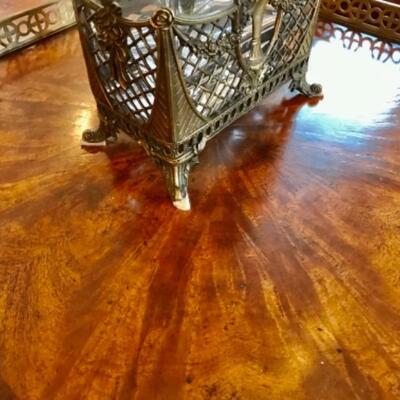 Colony House Rams Head French End Table 24 1/4