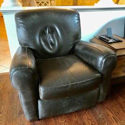 Bradington Young Leather Reclining Chairs 36 1/4