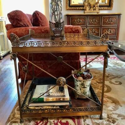 Colony House Rams Head French End Table 24 1/4