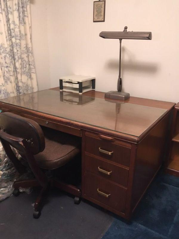 https://www.ebay.com/itm/124658553418	CT7010 Mid Century Wood XL Office Desk   Local Pickup	Auction
