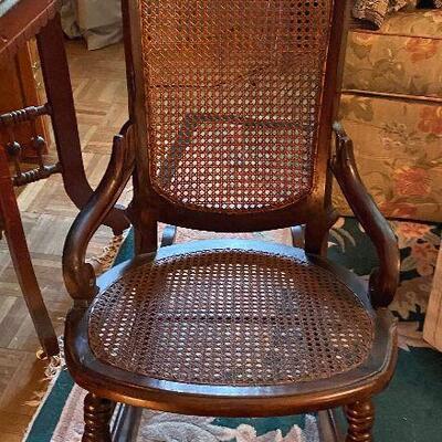 https://www.ebay.com/itm/114745646720	CT7037 20th Century Wood and Cane Rocking Chair   Local Pickup	Auction
