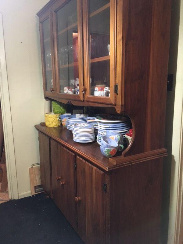 https://www.ebay.com/itm/114745389791	CT7020 Primitive Sideboards Hutch  Local Pickup	Auction
