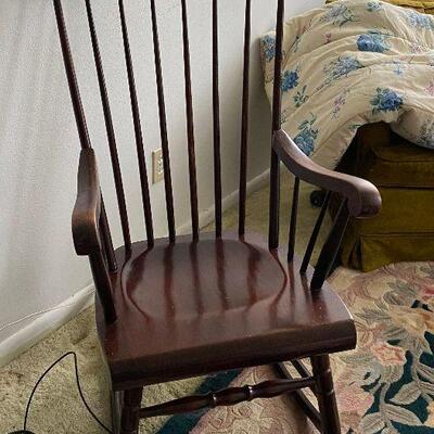 https://www.ebay.com/itm/124658603419	CT7041 Primitive Antique Wooden Rocker Local Pickup	Auction
