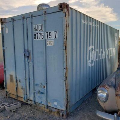 #200 â€¢ 20' Shipping Container