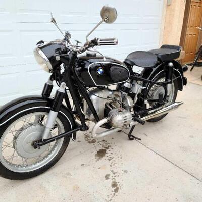 1955 Vintage BMW Motorcycle
VIN: 555779
Plate:  YEMC2N
Motor No: 555779 

Note:
Arizona title on hand, 
AZ title in hand